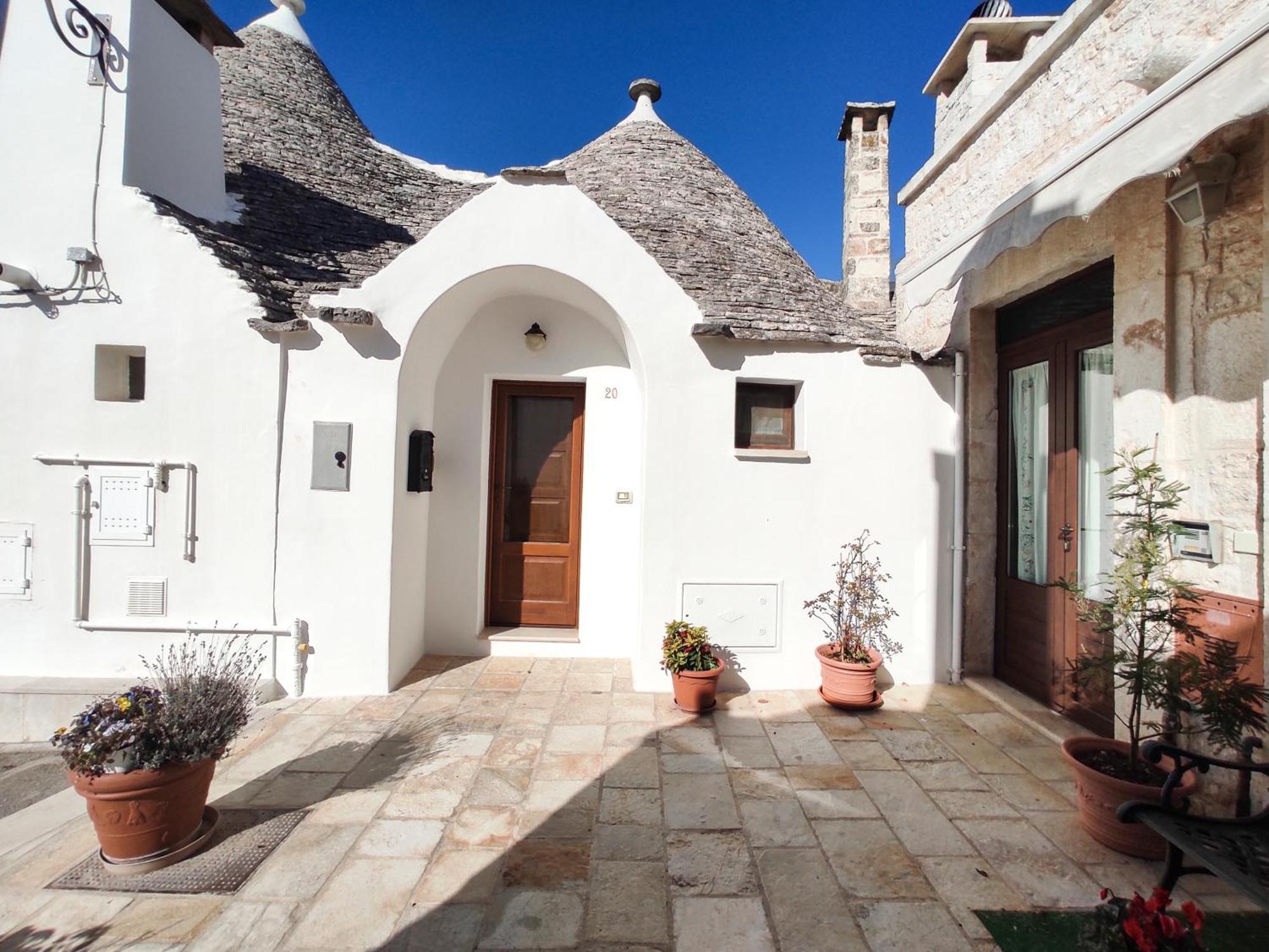 Il Trullo Del Viaggiatore Alberobello Exterior photo